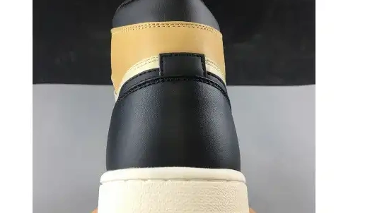 AH7389-003 AH7389-003 WMNS High Jordan Air Fossil 1 Mushroom Premium 0526